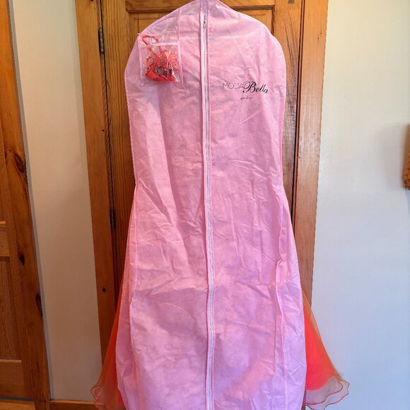 Tony Bowls Le Gala Strapless/One Shoulder/Or with Straps Formal/Prom Dress - Picture 14 of 16